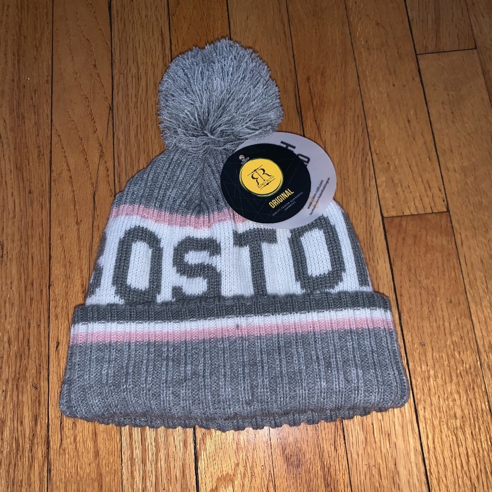 "BOSTON" WOMEN'S WINTER HAT - BRAND NEW!!!!